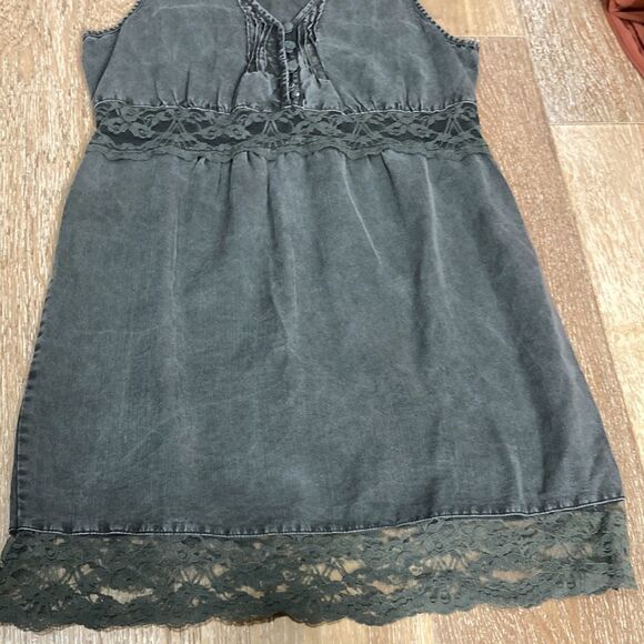 Free People Tencel washed black with lace dress size XS - Picture 4 of 9